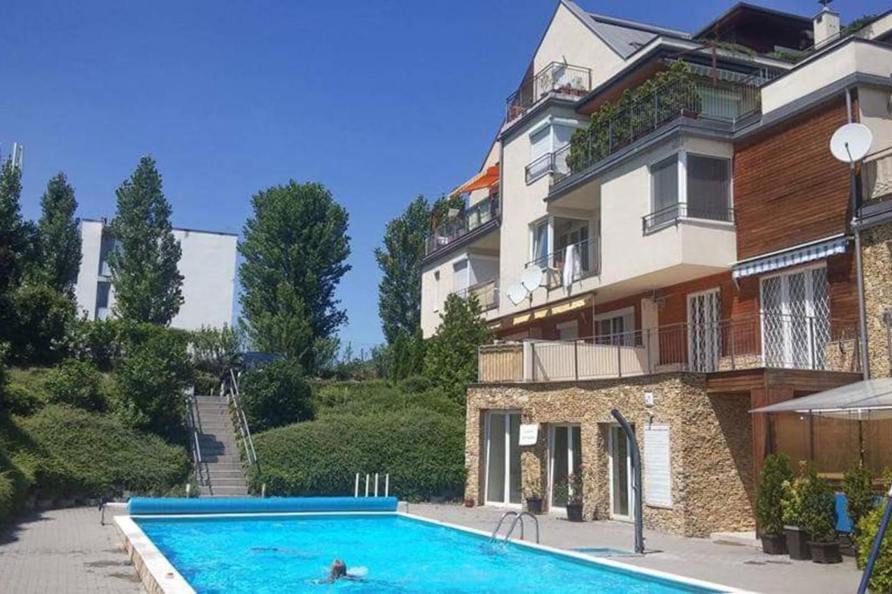 Cool & Pool Apartman Apartment Balatonfüred Екстериор снимка